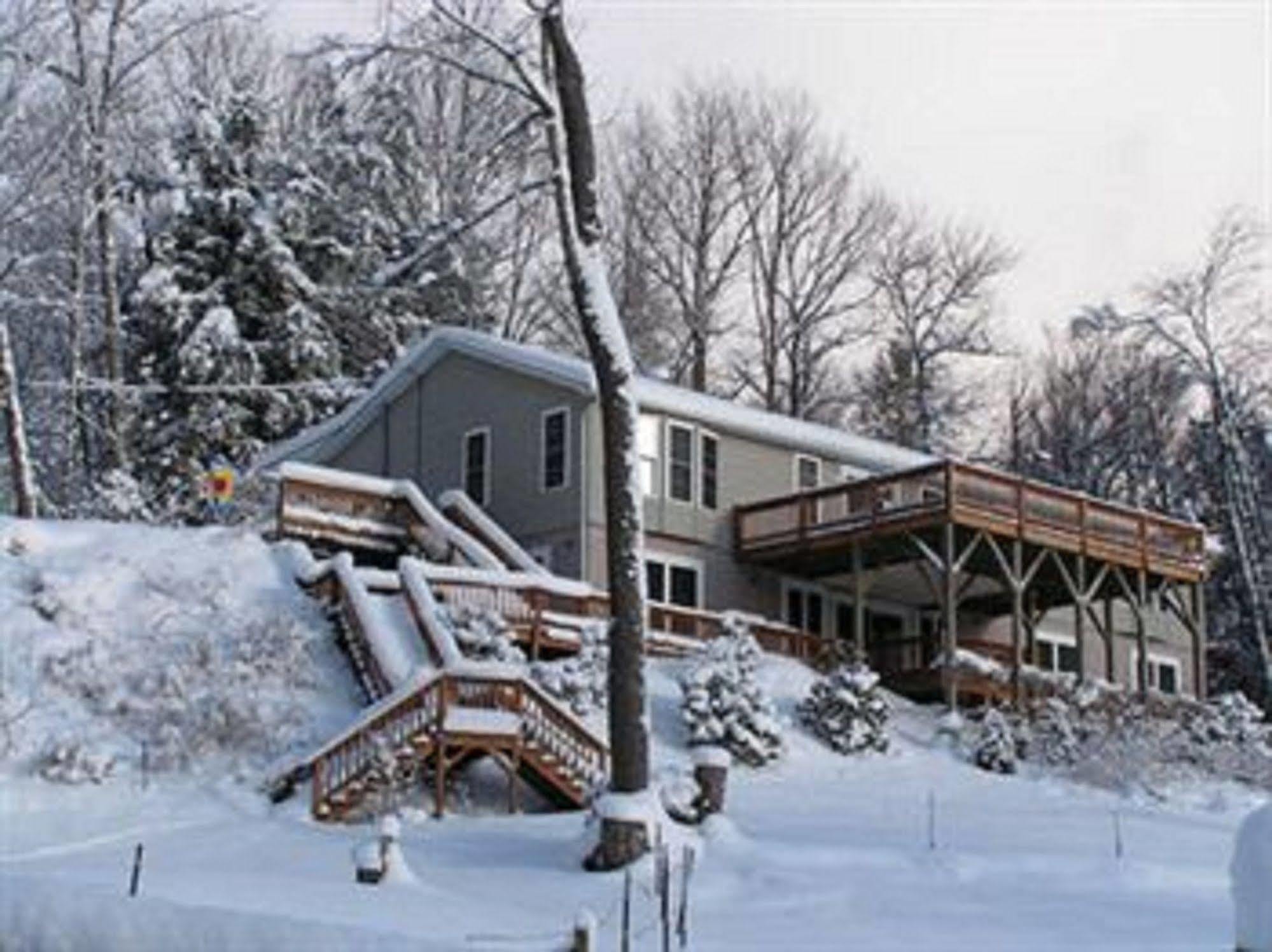 Cabins At Twinbrook Resort Maggie Valley Bagian luar foto